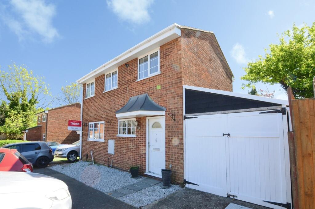 Main image of property: Lawford Close, Luton, Bedfordshire, LU1