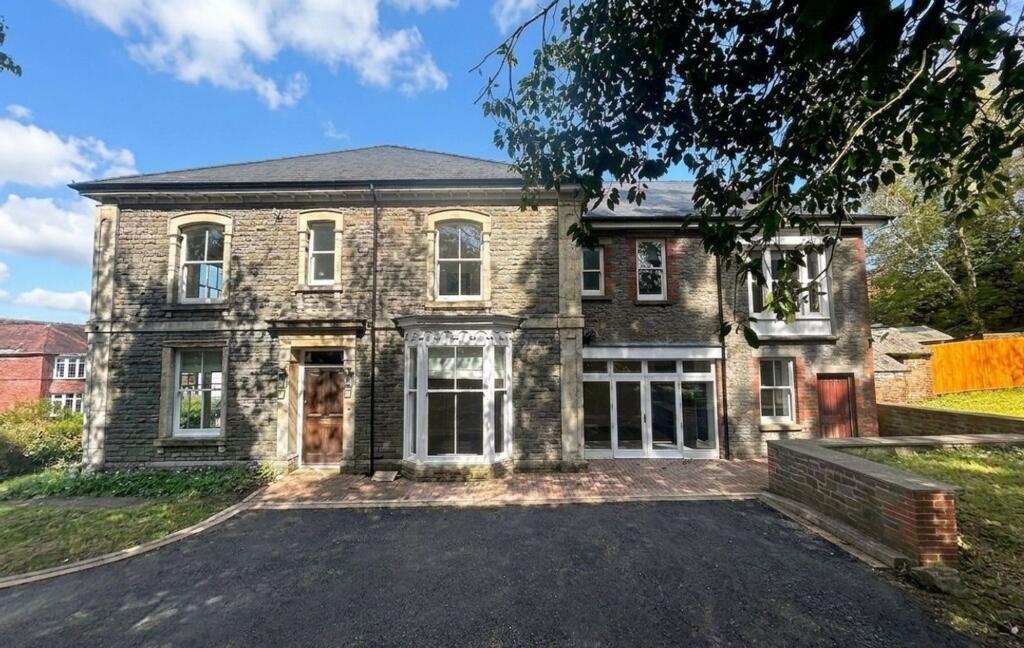 Main image of property: Lewis Road, Neath, SA11