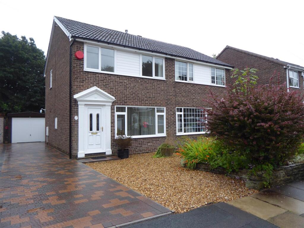 Main image of property: Park Close, Lightcliffe