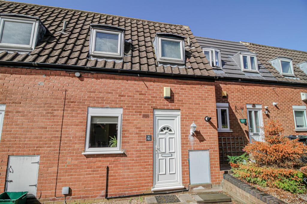 Main image of property: Rushmere Walk, Arnold, Nottingham