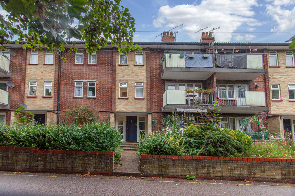 Main image of property: Castle Street, WOODBRIDGE, IP12 1HN