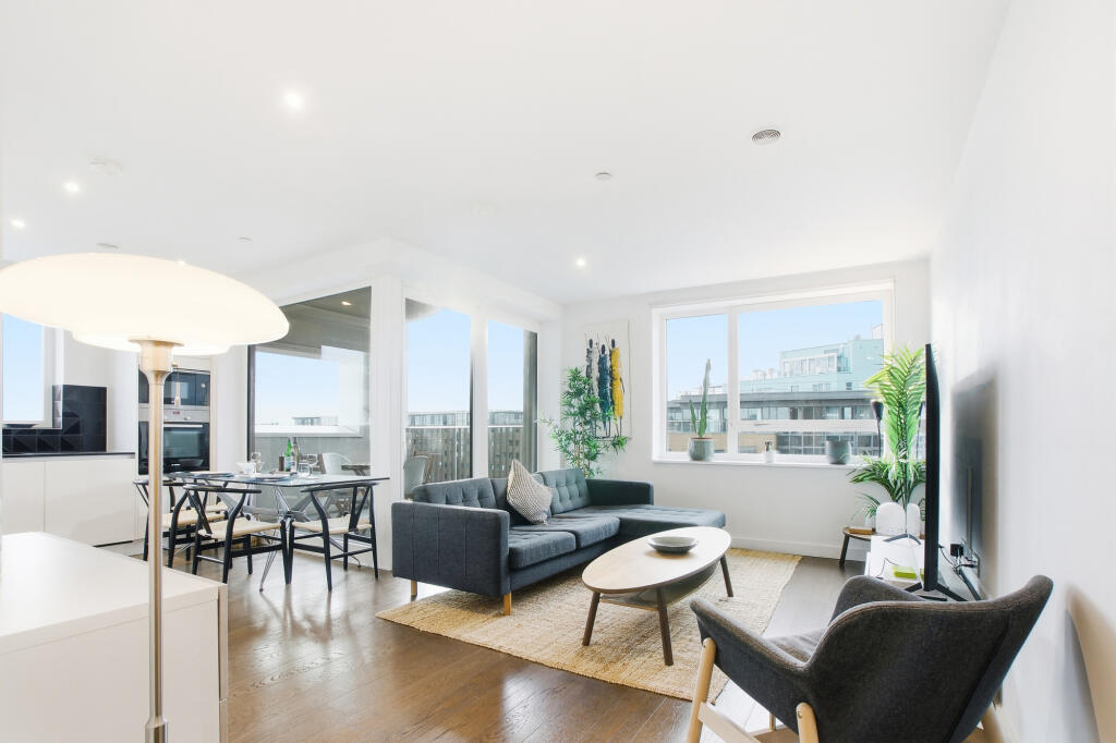Main image of property: Walton Heights, 143 Walworth Road, Elephant And Castle, London, SE17
