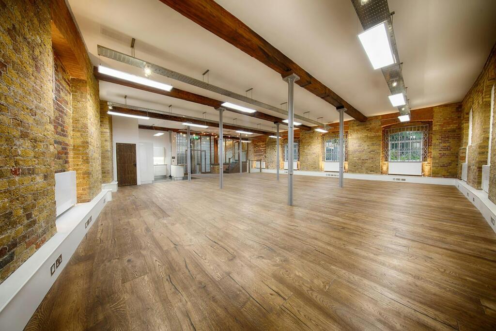 Main image of property: 23 Jacob Street, London, SE1 2BG