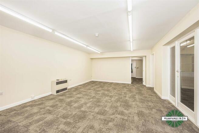 Broomfield Place, 189 Main Rd -012.jpg