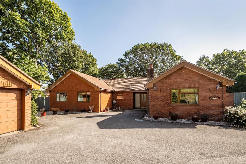 Main image of property: Chilling Lane, Warsash