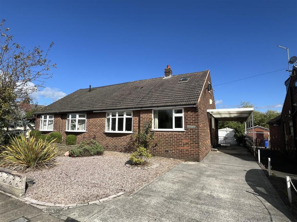 Main image of property: Cumberland Avenue, Dukinfield