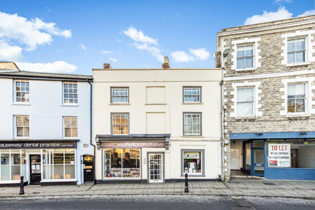 Main image of property: Causeway, Bicester