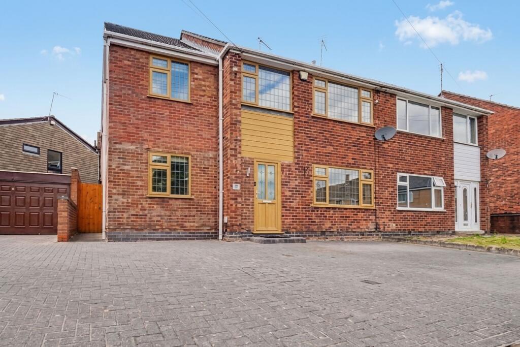 Main image of property: Wilmcote Green, Coventry, CV5