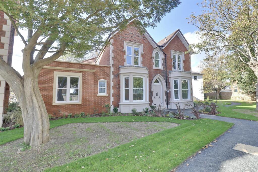 Main image of property: Grove Road South, Southsea