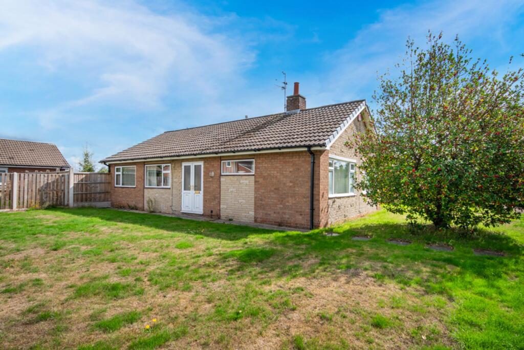 Main image of property: Long Walk, Retford, DN22
