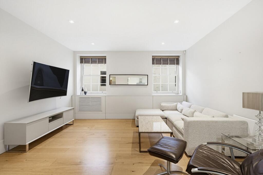Main image of property: Lowndes Square,
Knightsbridge, SW1X