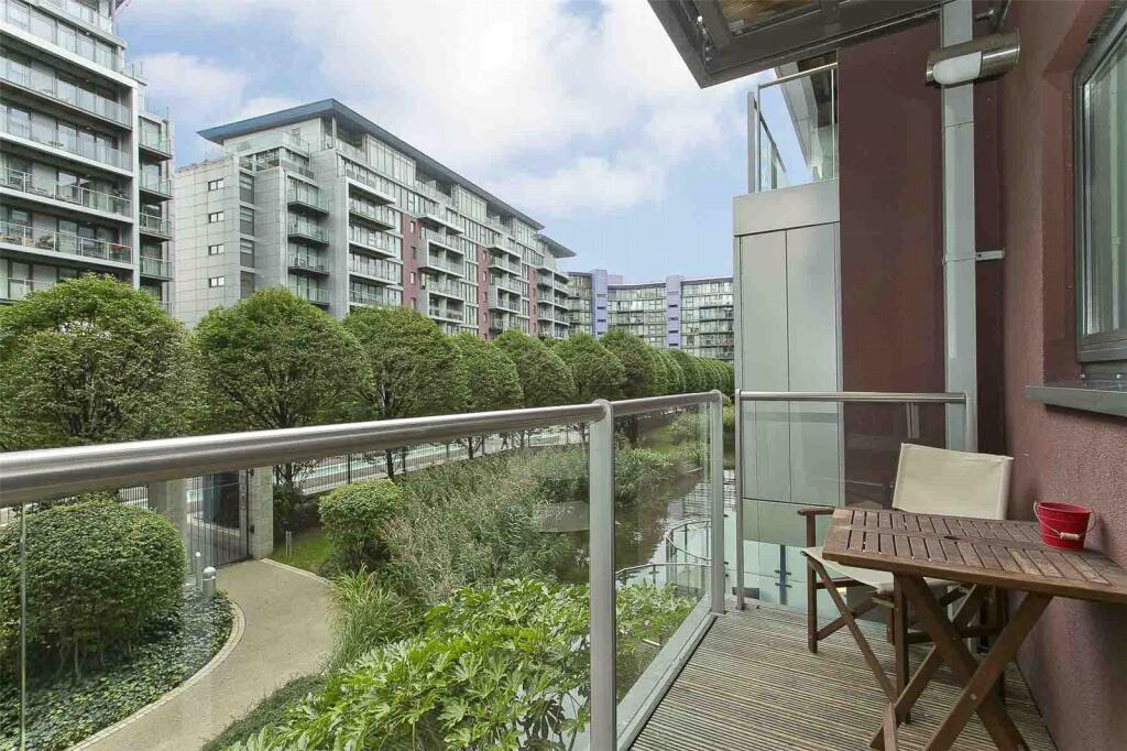 Main image of property: Warwick Building, 366 Queenstown Road, London, SW11