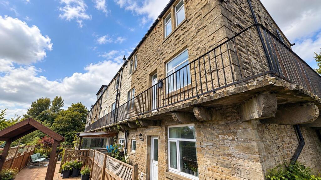 Main image of property: Back Broading Terrace, Loveclough, Rossendale, Lancashire, BB4