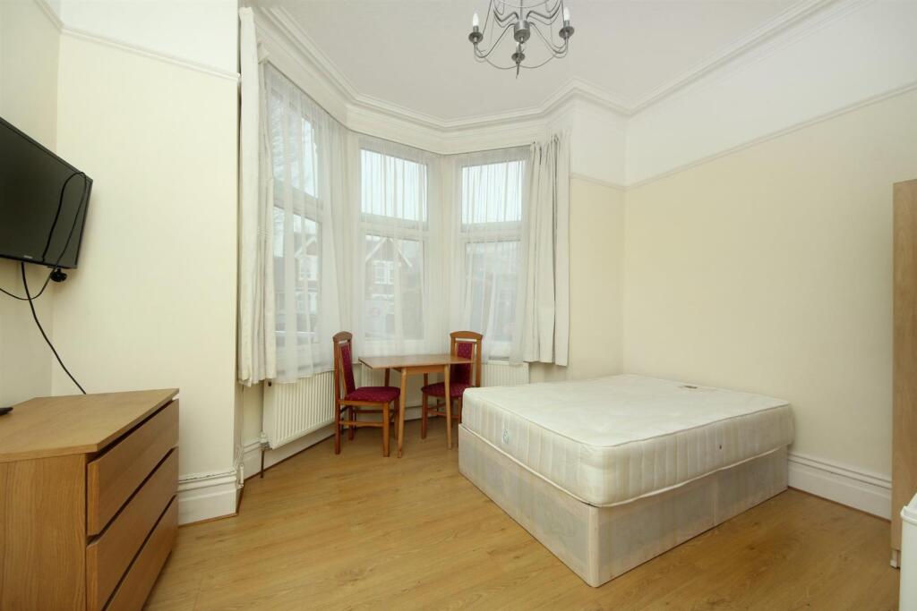 Main image of property: Gordon Road, W5