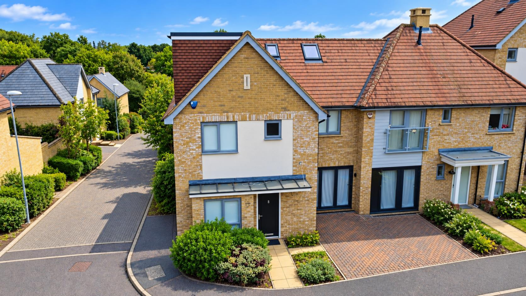 Main image of property: Kingcup Avenue, Leverstock Green, Hemel Hempstead, HP2