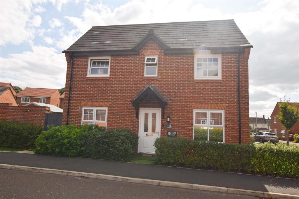 Main image of property: Dunnderdale Hill, Middleton, Manchester