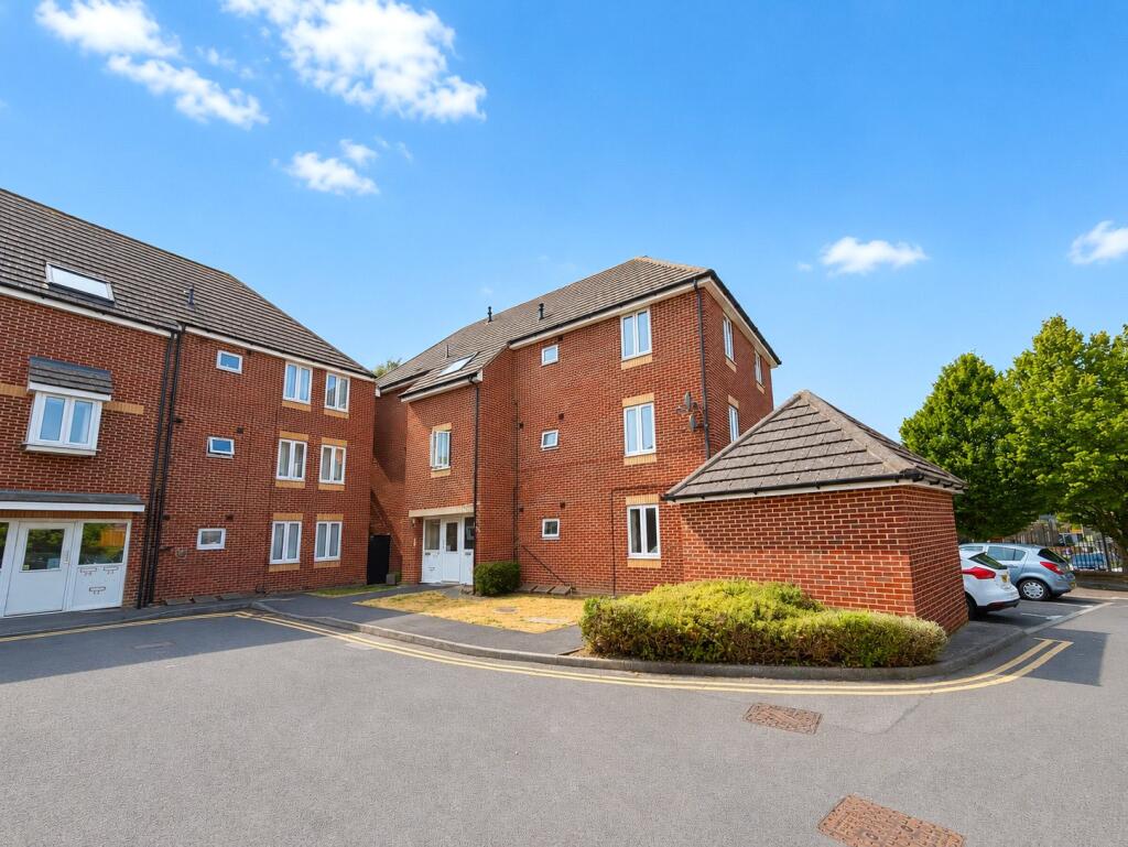 Main image of property: Shilling Close, Tilehurst, Reading