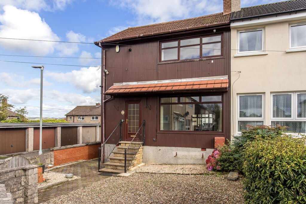 Main image of property: 28 Chestnut Avenue, Whitburn, West Lothian