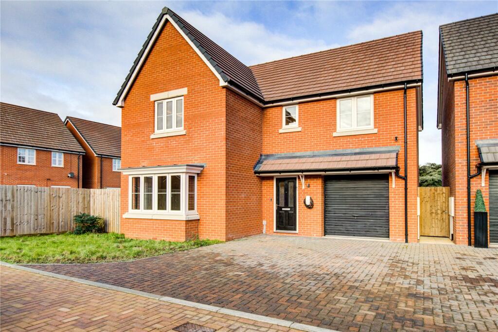 Main image of property: Hastings Close, Bricket Wood, St. Albans, Hertfordshire, AL2
