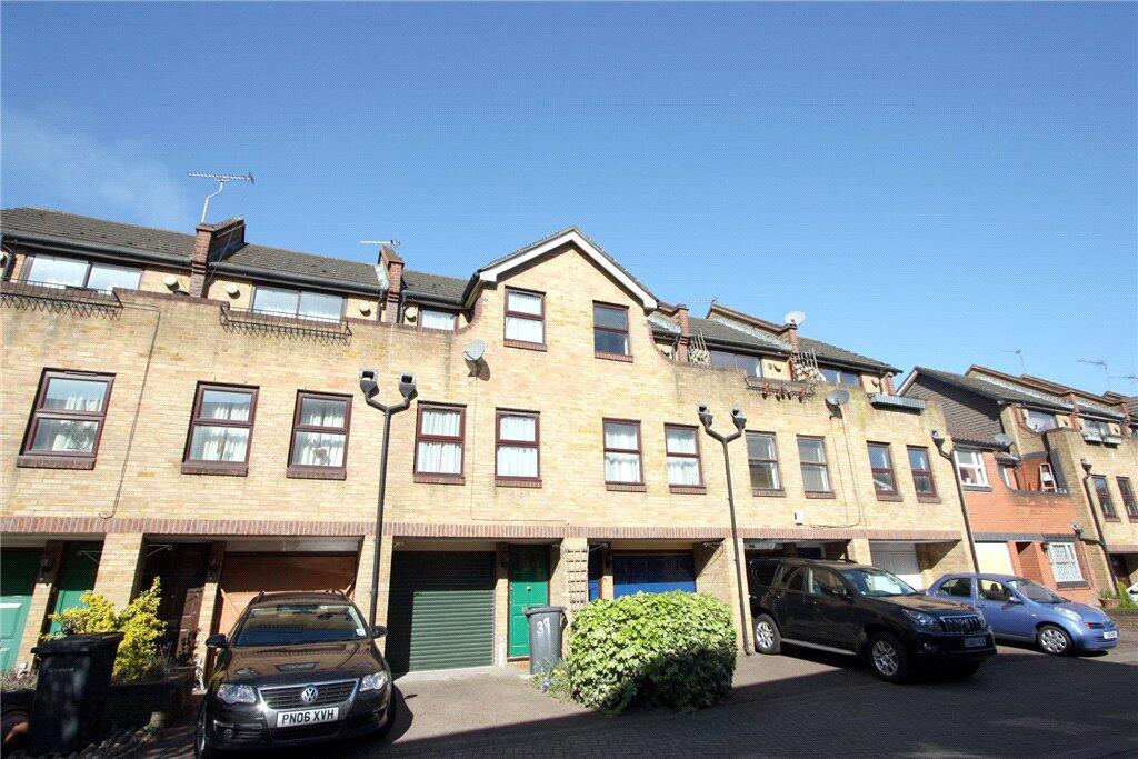 Main image of property: Greenland Mews, London, SE8