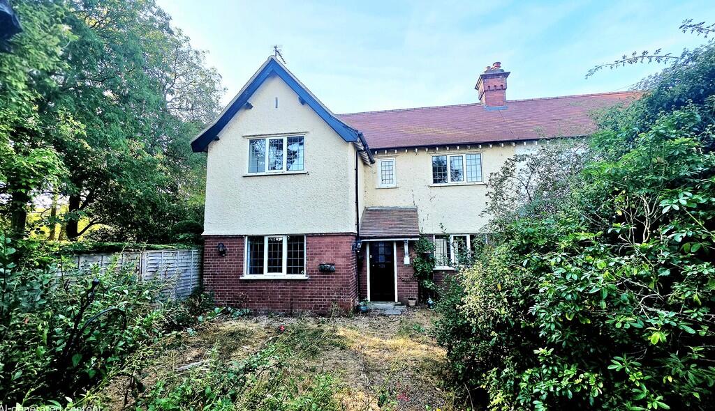 Main image of property: Mixbury Hall Cottages, Mixbury