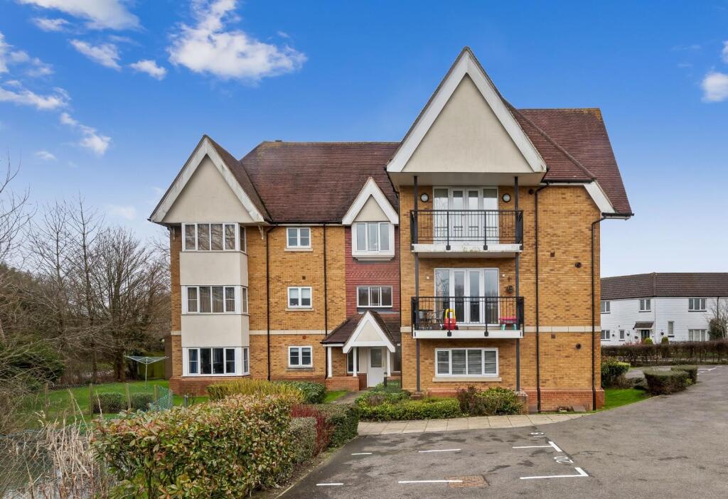 Main image of property: Brisley Close,Kingsnorth,Ashford TN23 3HE