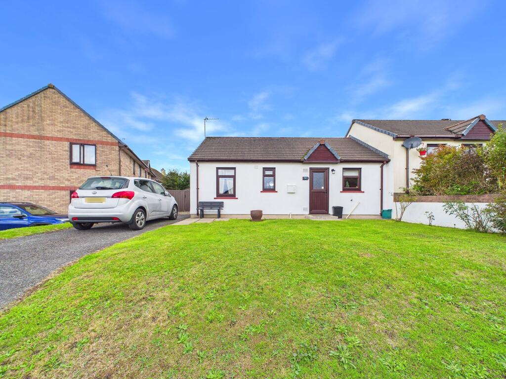 Main image of property: Oakfield Drive, Kilgetty, SA68