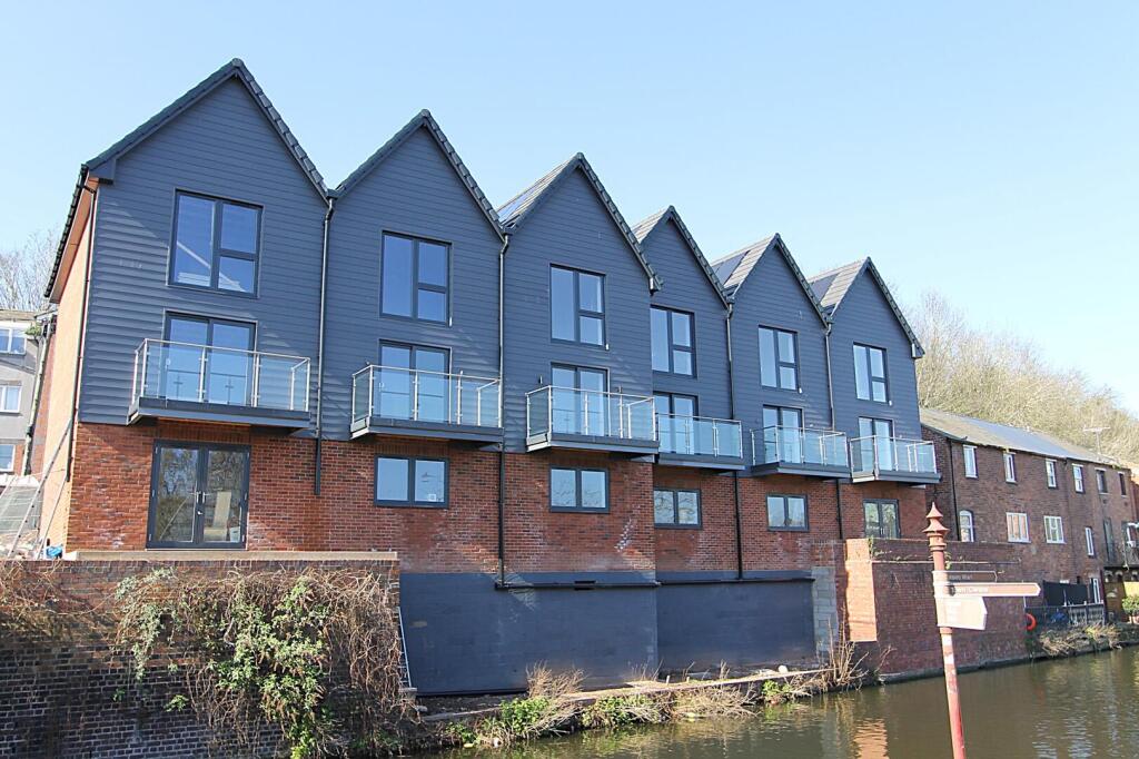 Main image of property: Park Lane, Kidderminster