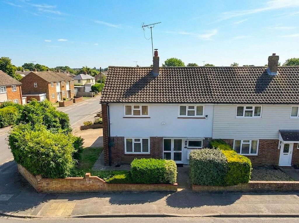 Main image of property: Passingham Avenue, Billericay, CM11