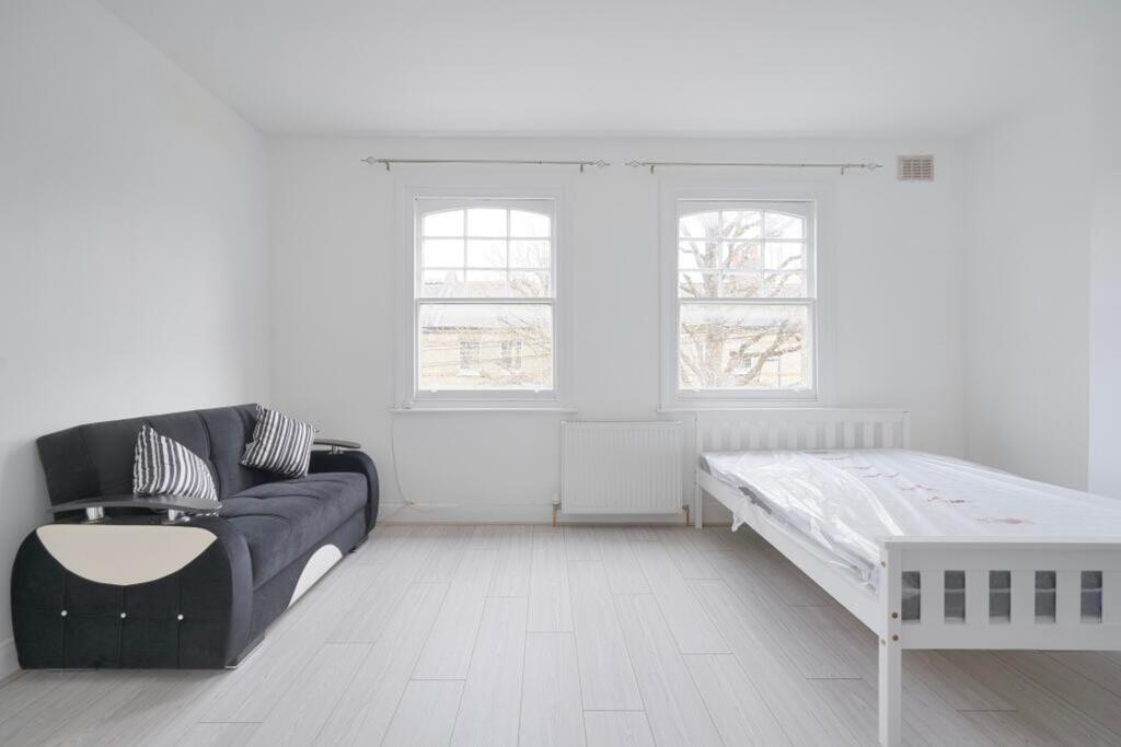 Main image of property: Turneville Road, London, W14