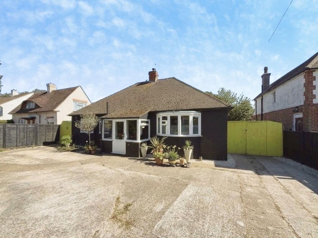 Main image of property: New Road, Rye, TN31