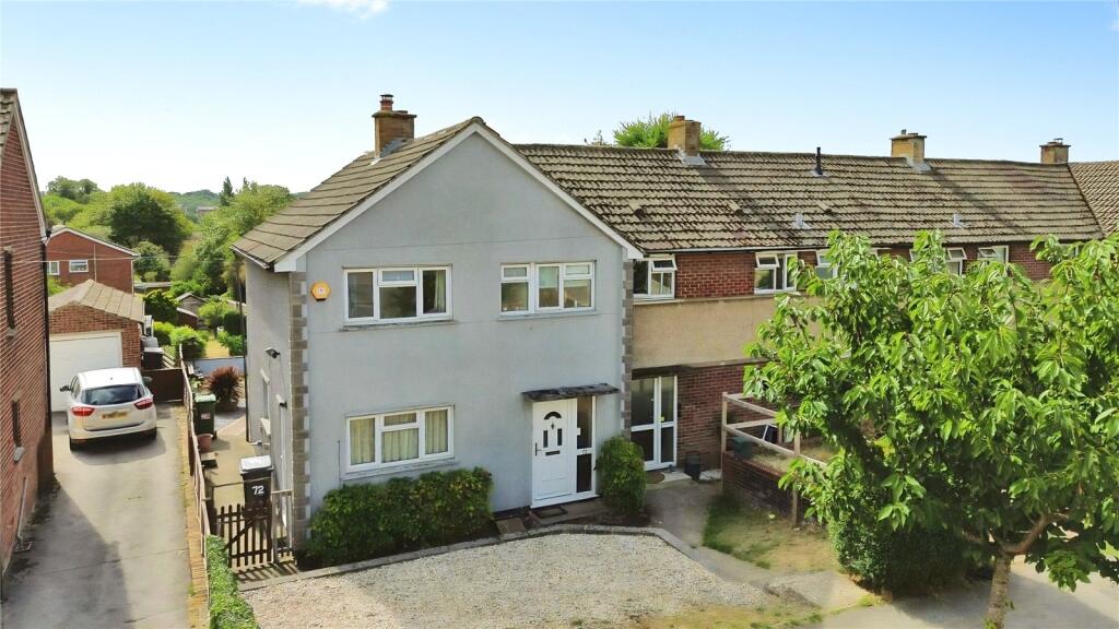 Main image of property: Gaywood Drive, Newbury, Berkshire, RG14