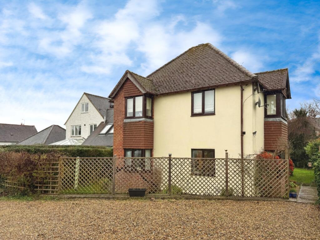 Main image of property: Green Lane, Farnham