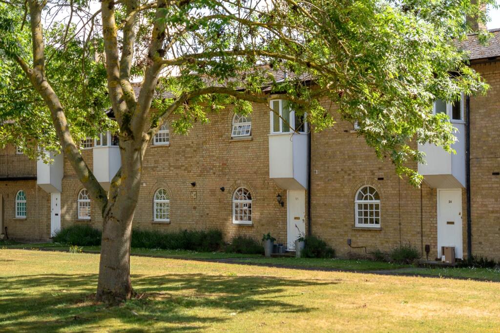Main image of property: Limes Park, St. Ives, Cambridgeshire, PE27 5HA