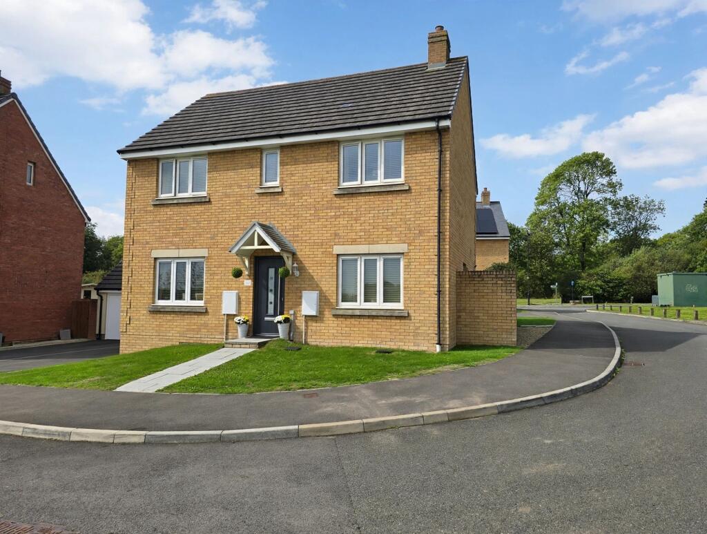 Main image of property: Trem Gwlad Yr Haf, Coity, CF35