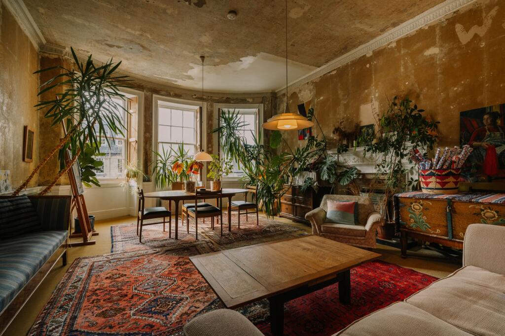 Main image of property: Hanover Street, New Town, EH2
