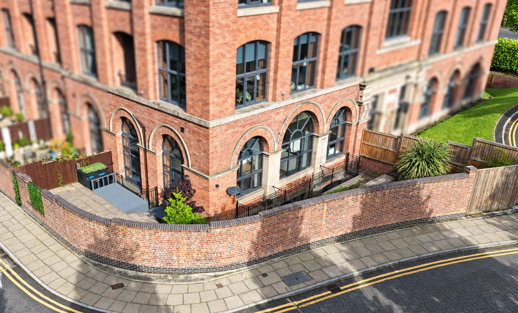 Main image of property: 18 VALLEY MILLS, Cottonfields, Bolton, BL7 9DY
