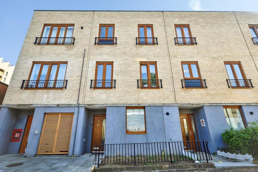Main image of property: Bedford Street, Watford, Hertfordshire, WD24