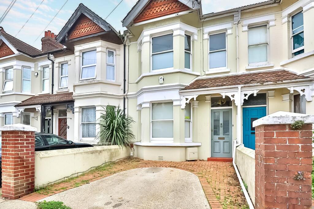 Main image of property: Northcourt Road, Broadwater, Worthing, West Sussex, BN14 7DT