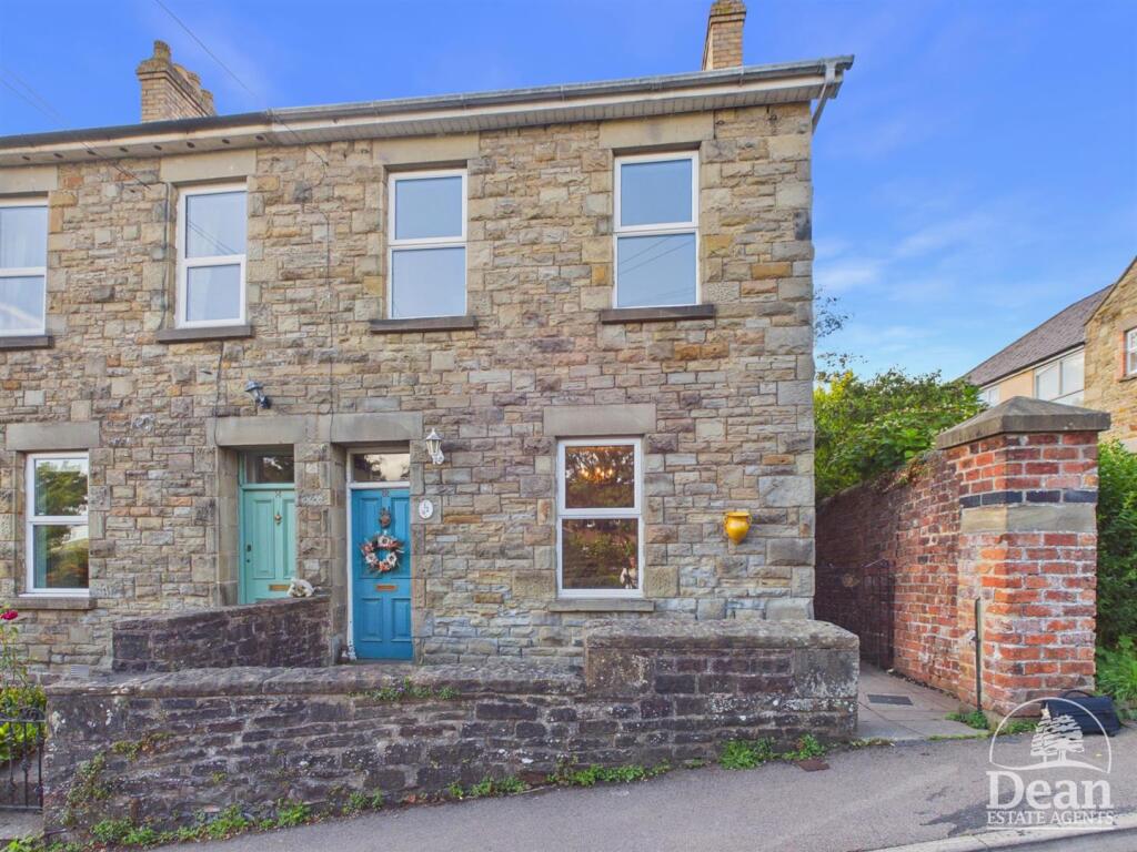 Main image of property: Stanford Road, Lydney