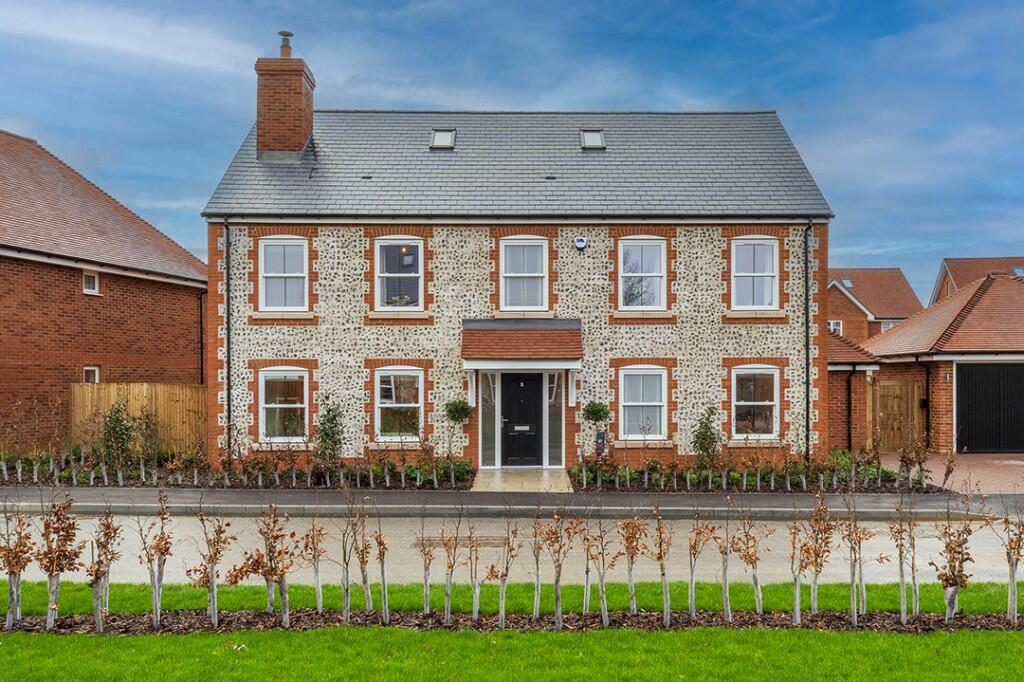 Main image of property: Kingsgate Place, 
Broadstairs, 
CT10 3AZ