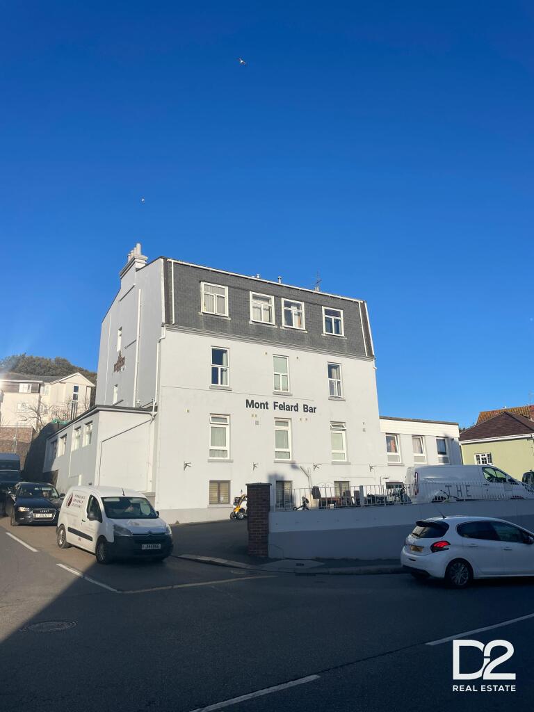 Main image of property: Mont Felard Bar Lodging Accommodation, St Lawrence, La Route de St Aubin, Jersey, JE3 1LL