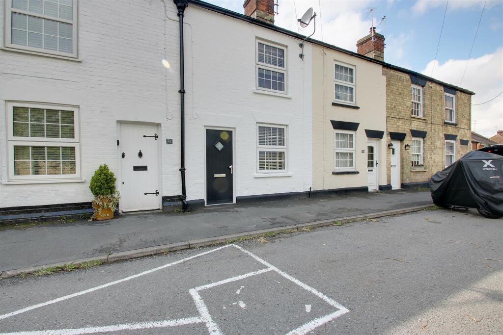 Main image of property: Cheddington Road, Pitstone