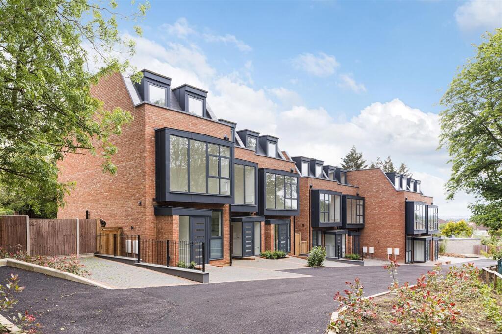 Main image of property: Pino Way, Kings Head Hill, Chingford