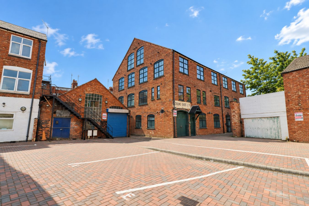 Main image of property: Kettering Rd, Northampton, Northampton, NN1