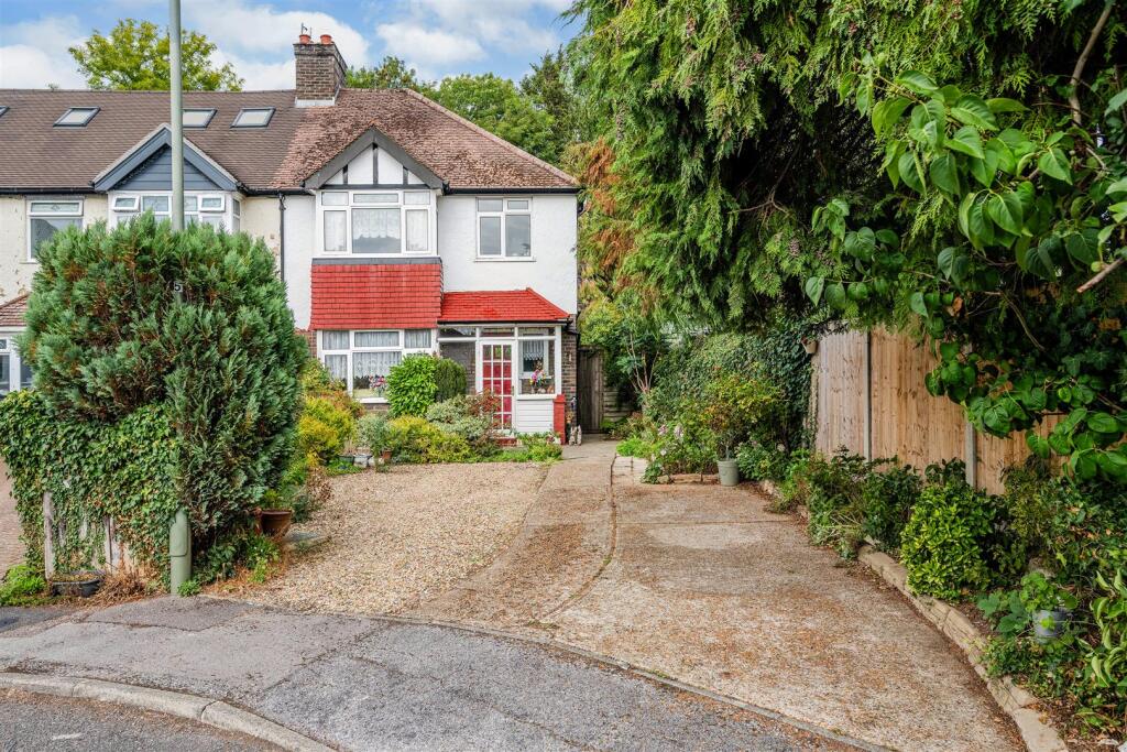 Main image of property: The Crossways, Merstham