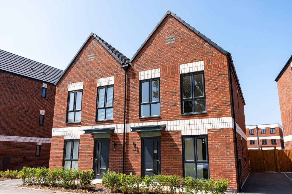 Main image of property: Thane Road,
Beeston,
NG90 5PY