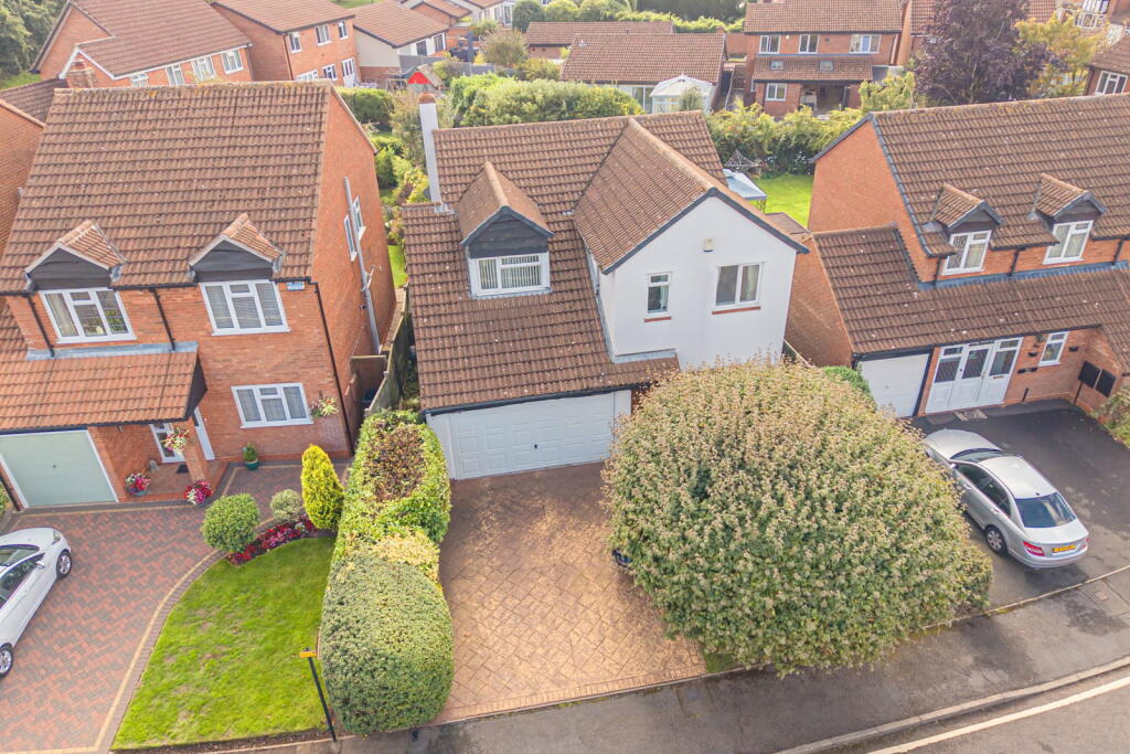Main image of property: Tennyson Avenue, Sutton Coldfield, B74 4YG