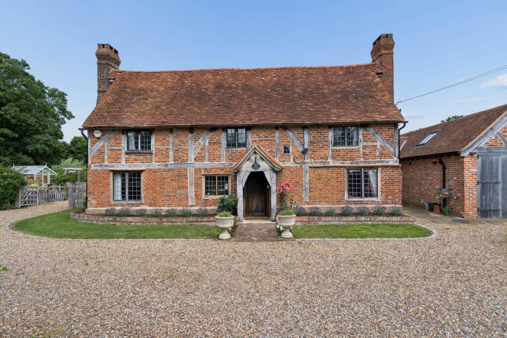 Main image of property: Common Road, Dorney Common