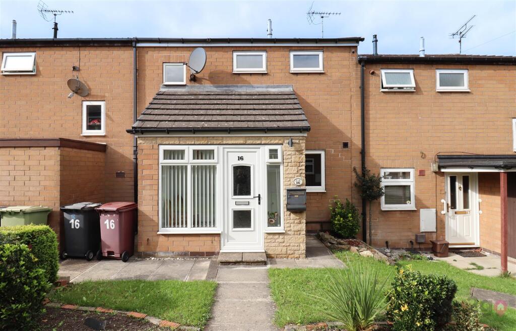 Main image of property: Moss Rise Place, Eckington, Sheffield, S21